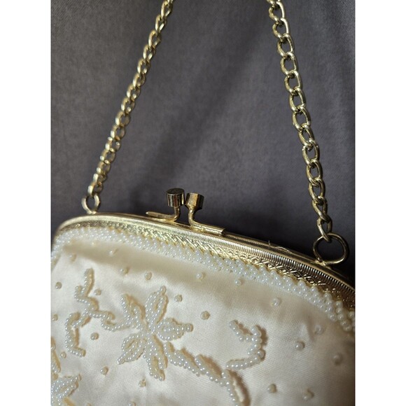 Vintage Walborg Beaded Evening Purse Cream with Gold Chain Clasp, Handmade HK - Picture 5 of 9
